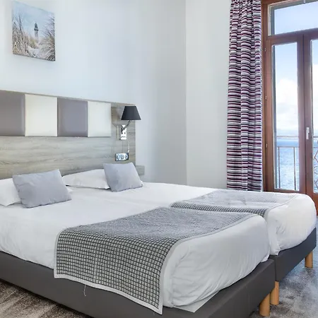 Des Princes Hotel 3*