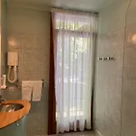 Des Princes Hotel 3*
