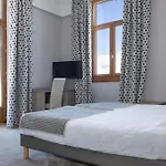 Otel Des Princes Publier