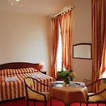 Hotel Des Princes Publier