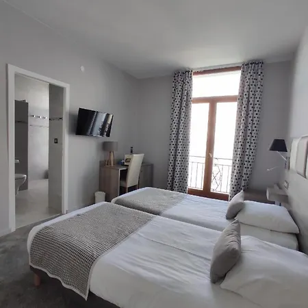 Des Princes Hotel 3*
