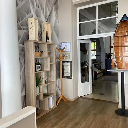 Des Princes Hotel 3*