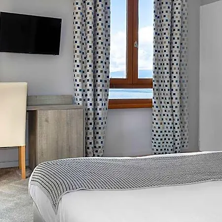 Hotel Des Princes 3*