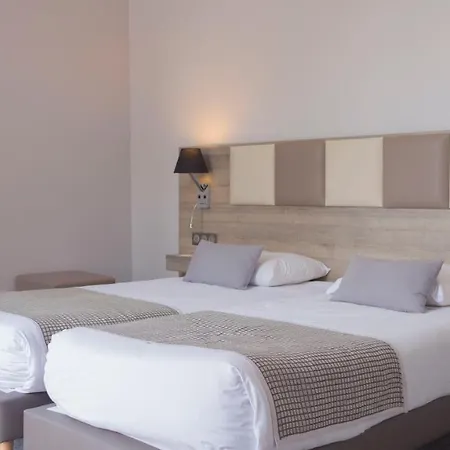 Des Princes Hotel 3*